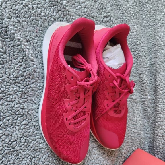 Lane Eight Women’s Relay Trainer Shoes Size 9 Unisex Hibiscus Sneakers Athletic - Picture 5 of 8